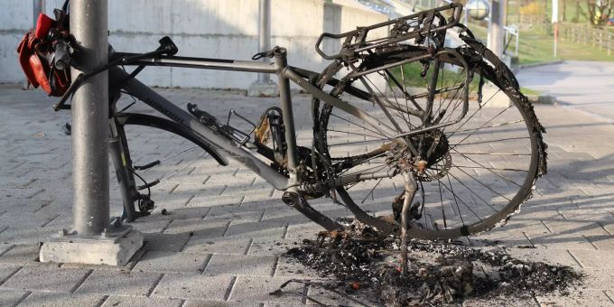Verbranntes Fahrrad