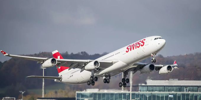 Für Fluglinien - EU-Parlament genehmigt Aussetzung von Slot-Regeln