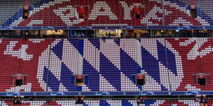 Rekordmeister FC Bayern spielt in der weltweiten Fussball-Geldrangliste weiter vorne mit. Foto: Matthias Balk/dpa