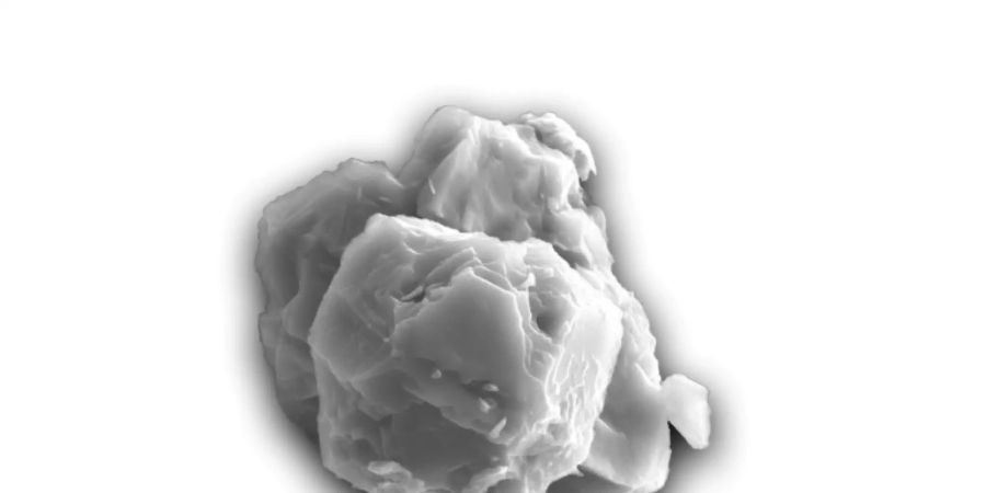 Mikroskopische Aufnahme von präsolarem Silikoncarbidkorn