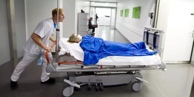 Luzerner Gemeinden rechnen für die Zukunft mit tieferem Pflegekostenanteil. (Symbolbild) Spital