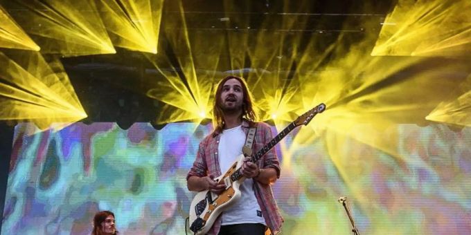 Bei Tame Impala dreht sich alles um die Zeit. Foto: Javier Zorrilla/EFE/dpa Bei Tame Impala dreht sich alles um die Zeit. Foto: Javier Zorrilla/EFE/dpa