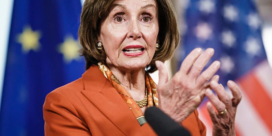 Vor dem Hintergrund der jüngsten Gefechte zwischen armenischen und aserbaidschanischen Truppen ist die Vorsitzende des US-Repräsentantenhauses, Nancy Pelosi, am Samstag zu einem dreitägigen Besuch in Armenien eingetroffen. (Archivbild)