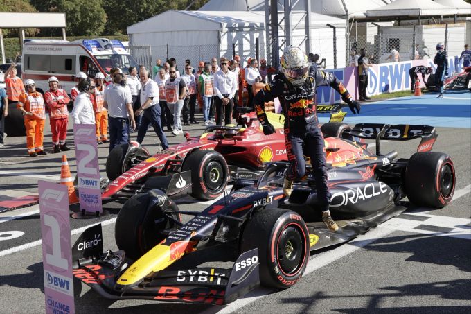 Rücken die Spitzenteams wie Red Bull und Ferrari in der Formel 1 bald enger zusammen? Formel 1 Verstappen Leclerc