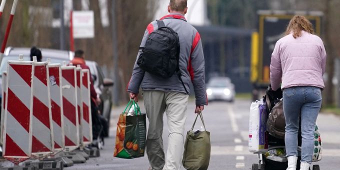 Geld abgenommen - Ukraine-Familie klagt: «Schweiz hat uns ausgeraubt!»