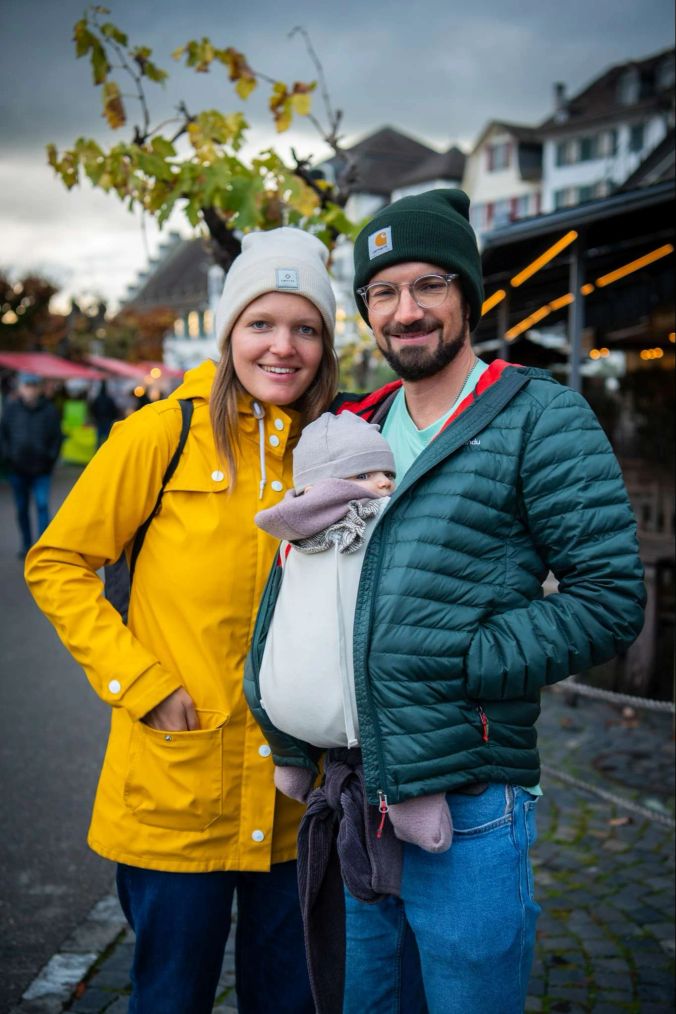 Corina und Jonas aus Uster erfreuten sich ebenfalls an der grossen Käsevielfalt.