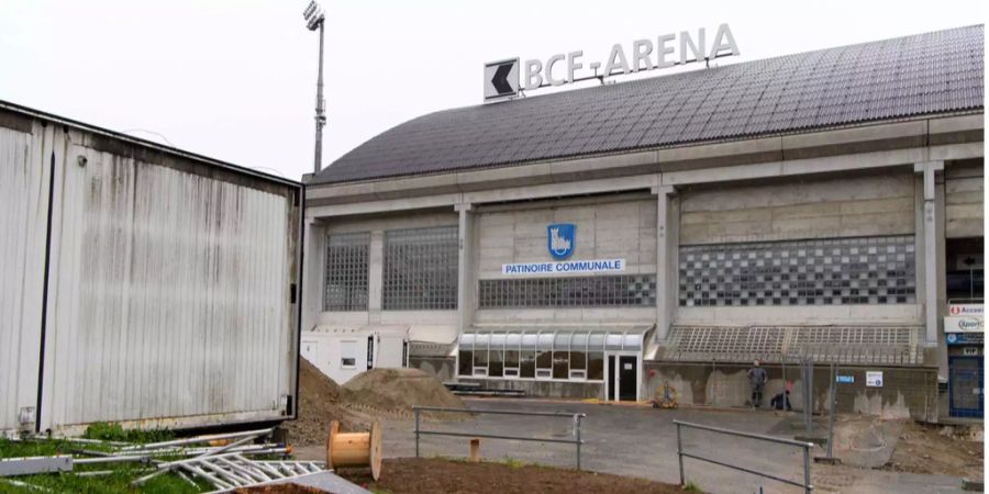 Fribourg-Gottérons Stadion wird umgebaut.