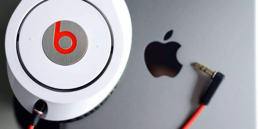 Die Gründer der Firma Beats Electronics müssen einem ehemaligen Geschäftspartner Lizenzgebühren in Höhe von 25 Millionen Dollar zahlen.