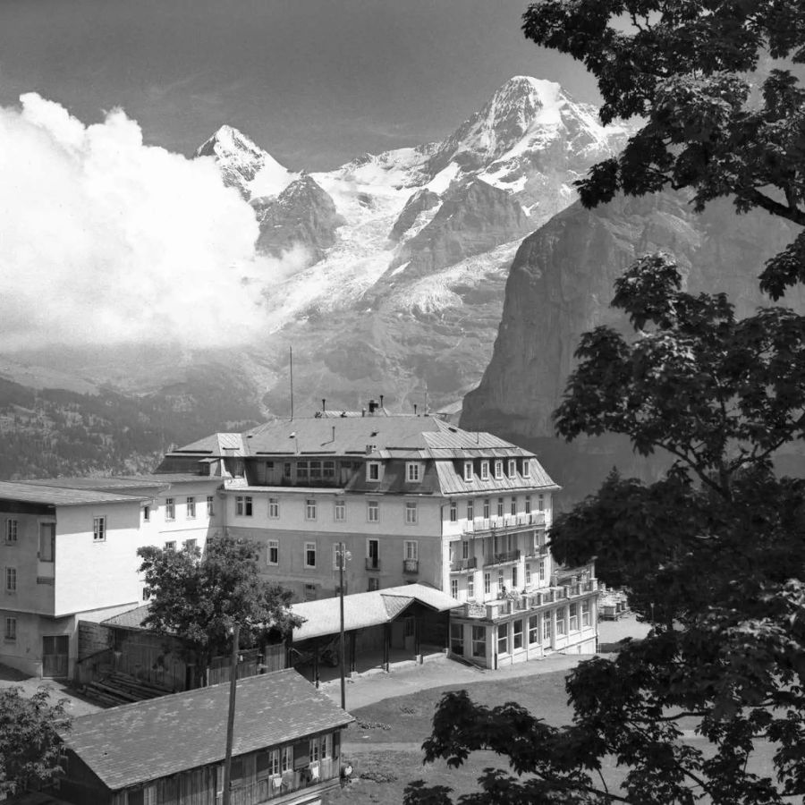 Das Hotel Palace in Mürren auf einer Aufnahme aus dem Jahr 1974.