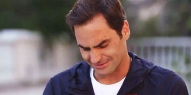 Roger Federer kämpft im Interview mit CNN mit den Tränen.