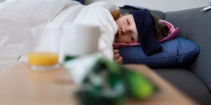Grippe: Viren lösen jährlich die Influenza aus und fesseln mehrere Menschen ans Bett. Influenza Virus impfung grippe