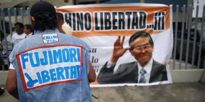 Alberto Fujimoris Freilassung spaltet die Opposition. Alberto Fujimoris Freilassung spaltet die Opposition.