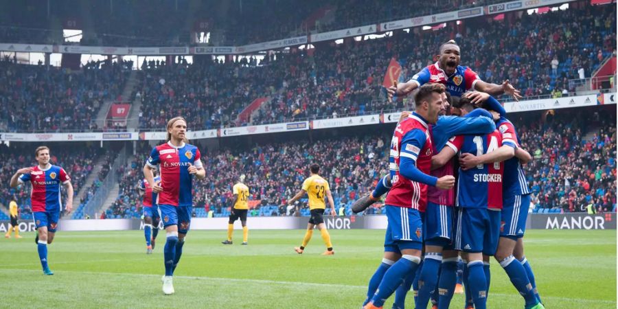 Der Serienmeister überrollt den frischgebackenen Meister. Basel schlägt YB gleich mit 5:1.