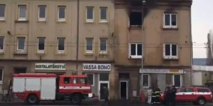 Der Brand konnte mittlerweile unter Kontrolle gebracht werden.