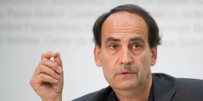 Hansuli Huber kritisiert die Freihandels-Pläne vom Bundesrat. Hansuli Huber kritisiert die Freihandels-Pläne vom Bundesrat.