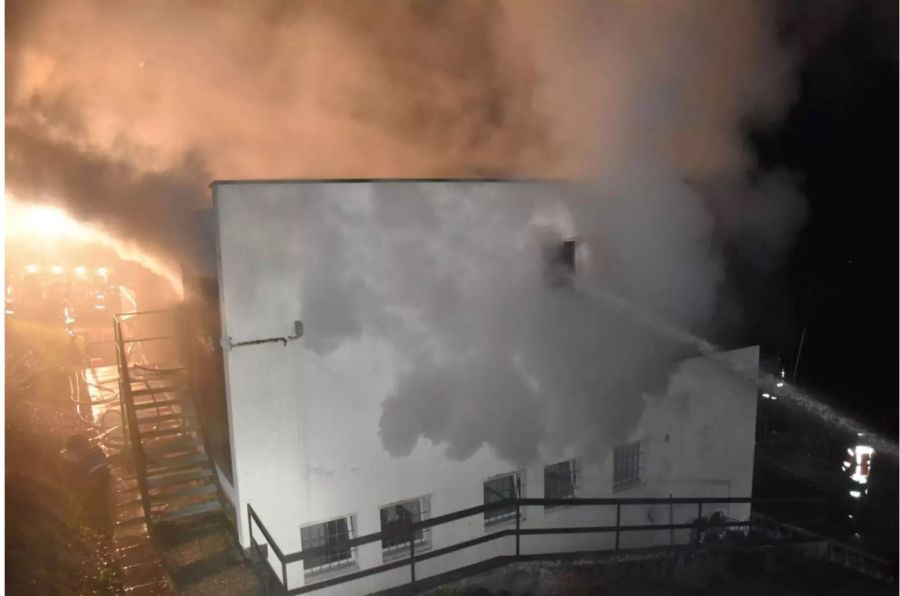Die Feuerwehr brachte den Brand rasch unter Kontrolle.
