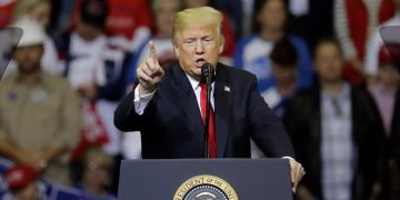 Trump Wahlbeamter Verteidigungsminister