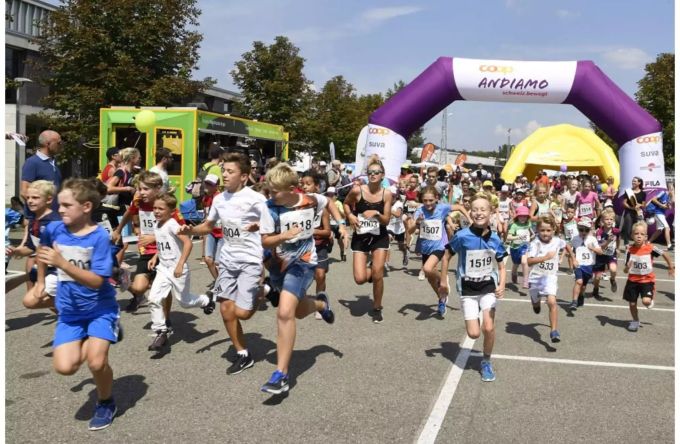 Die Sportanlage Schiffacker war ein «bewegter» Treffpunkt für aktive Familien und die regionale Bevölkerung - Coop Andiamo Die Sportanlage Schiffacker war ein «bewegter» Treffpunkt für aktive Familien und die regionale Bevölkerung - Coop Andiamo