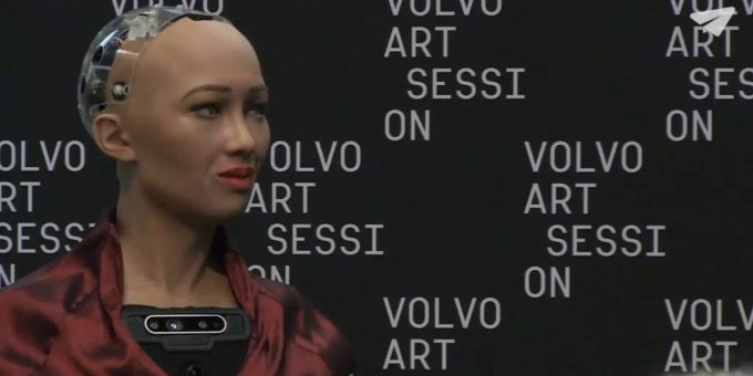 Roboter mit Gefühlen - «Es ist gruselig, dass Sophia immer lächelt»
