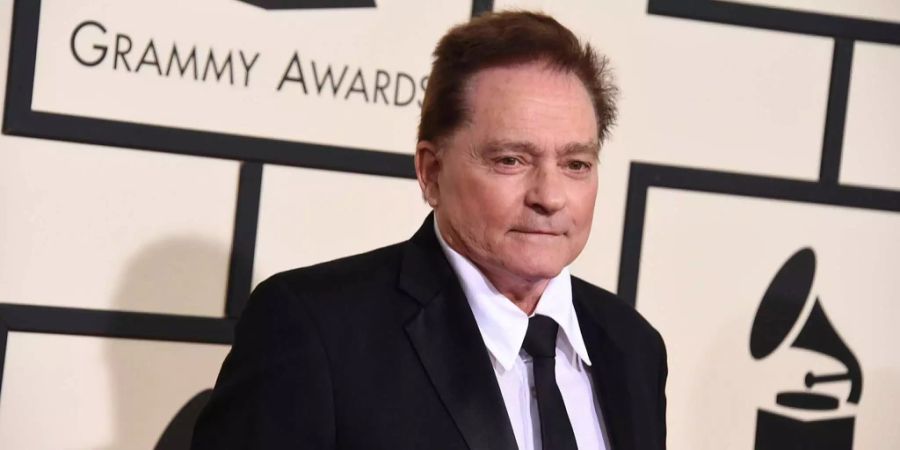 Marty Balin besuchte im Februar 2016 die 58. Grammy Awards in Los Angeles.