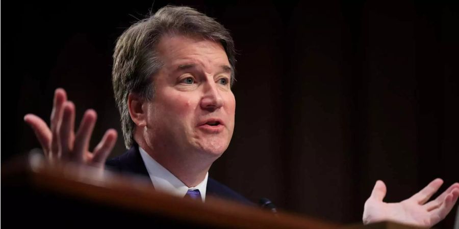 Supreme-Court-Anwärter Brett Kavanaugh gestikuliert bei seiner Anhörung vor dem US-Senat.