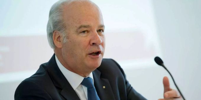 Jean-Daniel Papilloud, ehemaliger VR-Präsident der Walliser Kantonalbank, sieht sich mit einer Zivilklage konfrontiert. Jean-Daniel Papilloud, ehemaliger VR-Präsident der Walliser Kantonalbank, sieht sich mit einer Zivilklage konfrontiert.