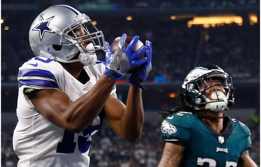 Dank dem Overtime-Sieg über die Eagles (29:23) stehen die Cowboys schon fast als Divisonsieger fest. Wichtiges Mosaiksteinchen: Amari Cooper. Der Zuzug aus Oakland hat die Offense des «America's Team» erheblich verstärkt und zeigt auch gegen den amtierenden Champions eine Top-Leistung.