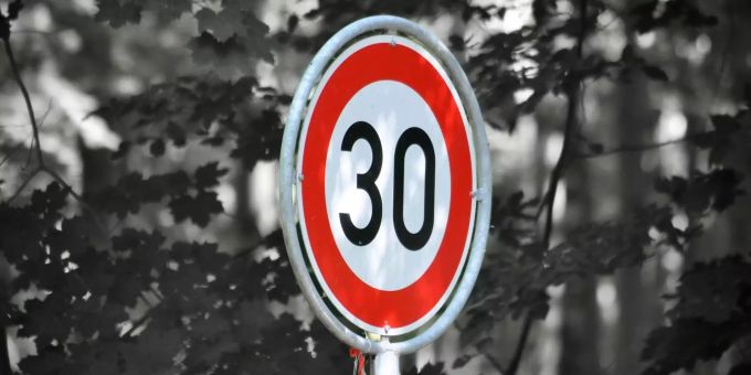 Allschwil BL führt Tempo 30 ein. Zone 30