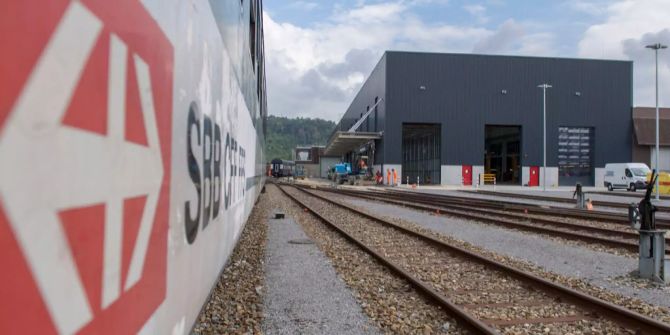 Die SBB nehmen in ihrem Industriewerk in Olten eine neue Instandhaltungshalle in Betrieb.