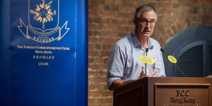 Financial Times - Journalist an Wiedereinreise nach Hongkong gehindert
