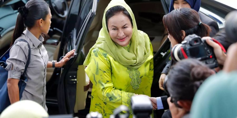 Rosmah Mansor, ehemalige First Lady von Malaysia, kommt zu einer Befragung in der Anti-Korruptionsbehörde an.