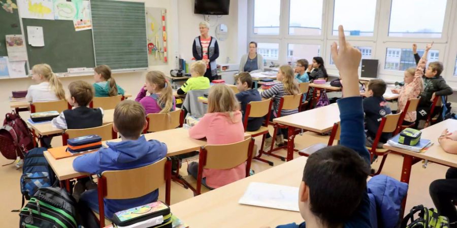 Schüler aus Integrationsklassen zeigen im Vergleich mit solchen aus Regelklassen eine schlechtere Leistung.