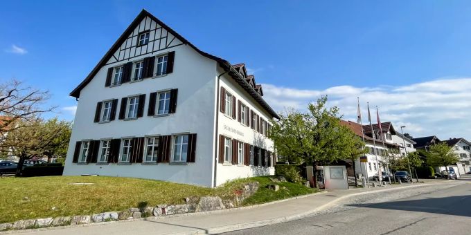 Das Gemeindehaus Aesch (ZH). Das Gemeindehaus Aesch (ZH).