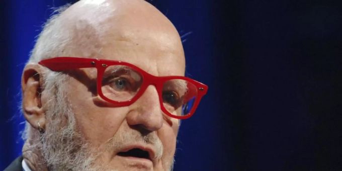 Lawrence Ferlinghetti ist tot. Der legendäre Beatnik-Dichter wurde 101 Jahre alt. Foto: Henny Ray Abrams/AP/dpa Lawrence Ferlinghetti ist tot. Der legendäre Beatnik-Dichter wurde 101 Jahre alt. Foto: Henny Ray Abrams/AP/dpa