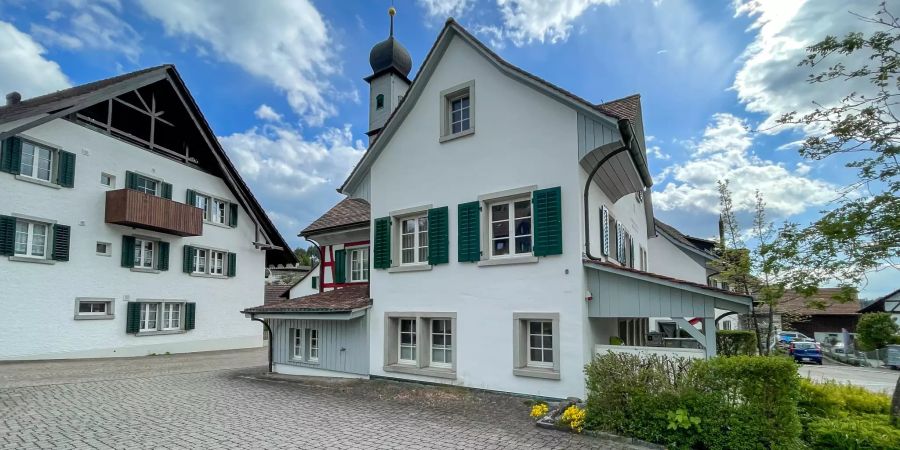 Das Gemeindehaus in Boppelsen.