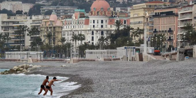 In Nizza gilt am Wochenende eine Ausgangssperre. nizza
