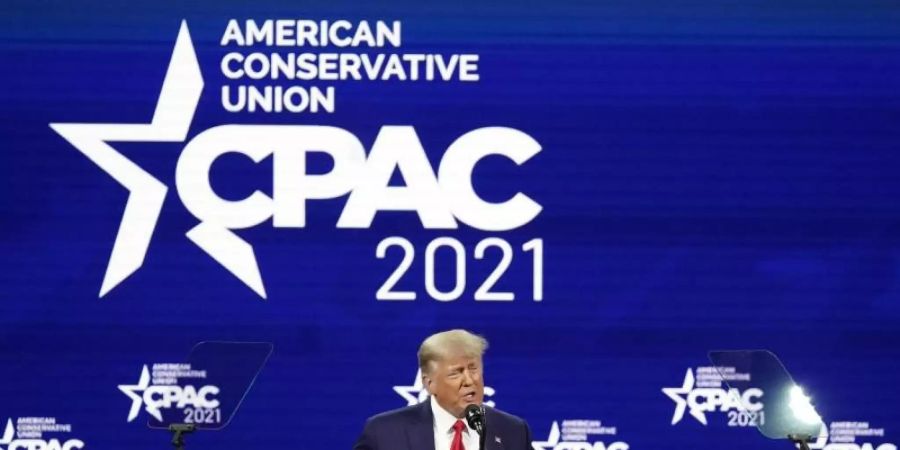 Donald Trump spricht auf der Konferenz CPAC, einer Veranstaltung konservativer Aktivisten. Foto: John Raoux/AP/dpa