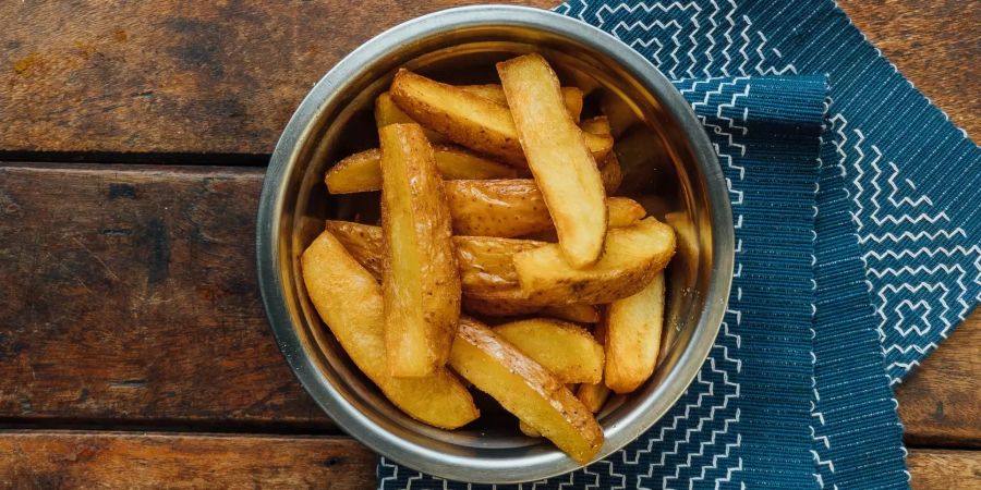 Pommes Frites – kultige Kartoffelschnitze mit langer Geschichte