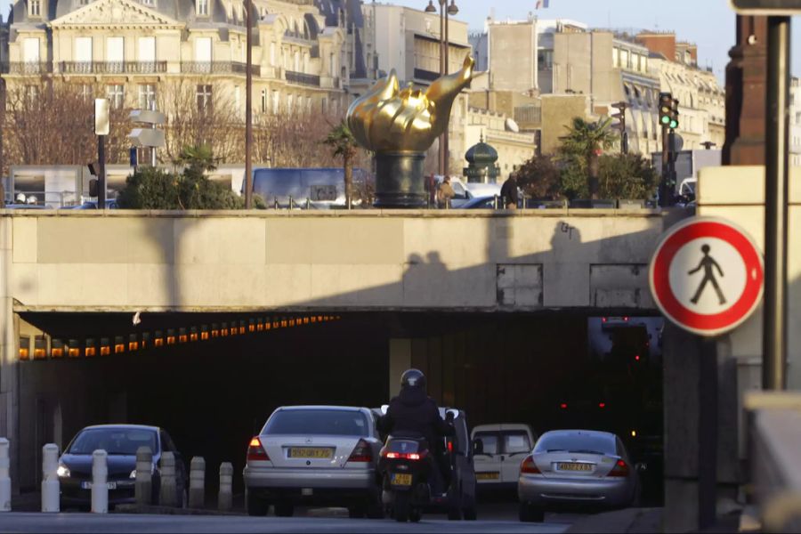 In diesem Pariser Tunnel verunglückte Prinzessin Diana 1997 tödlich.