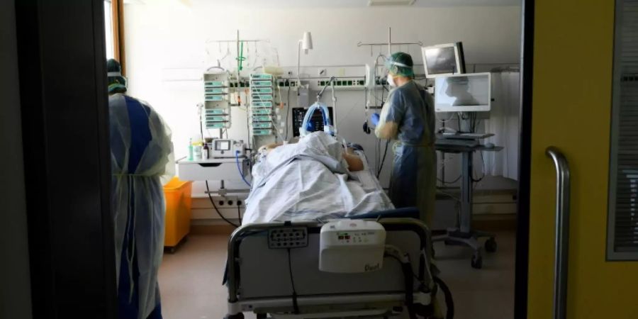 Corona-Patient auf einer Intensivstation