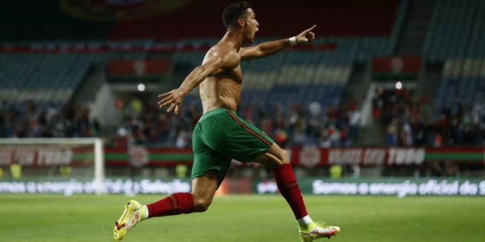 Cristiano Ronaldo jubelt für Portugal – und bald auch wieder für Manchester United. Cristiano Ronaldo