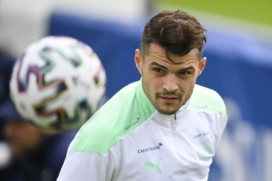 Granit Xhaka ist positiv auf das Coronavirus getestet worden und kann gegen Italien nicht mittun.