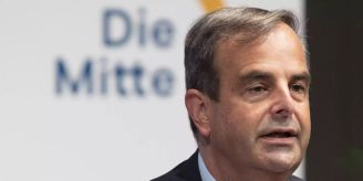Ehe für alle und Co. - Mitte-Delegierte fassen in Zug Parolen Ehe für alle und Co. - Mitte-Delegierte fassen in Zug Parolen