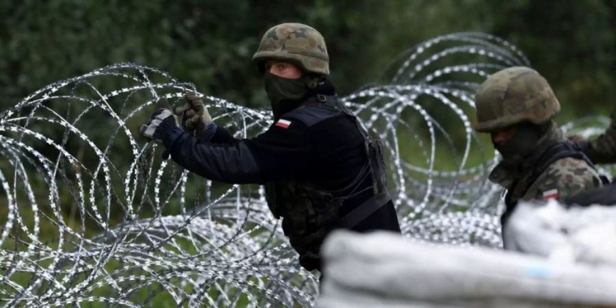 Polen will trotz toter Migranten Notstand an Grenze zu Belarus verlängern