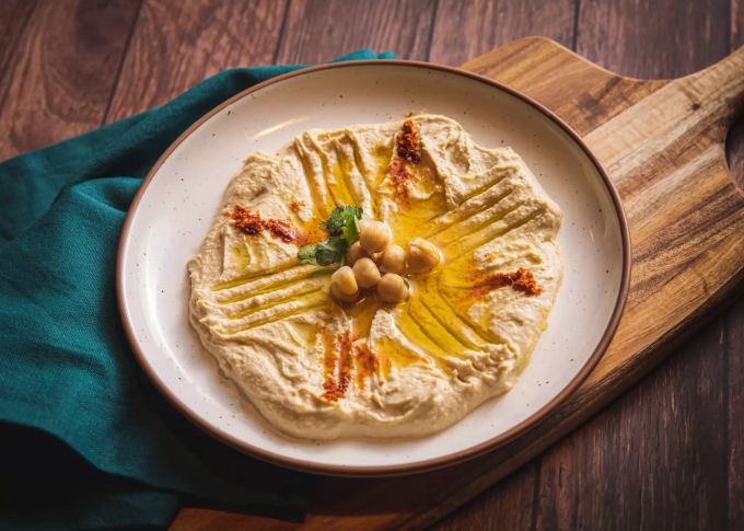 Schnell und einfach: So gelingt Hummus
