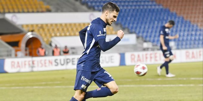 Antonio Marchesano bejubelt seinen Führungstreffer. FCZ