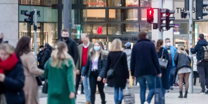 Harter Lockdown - Stürmen Deutsche jetzt Schweizer Einkaufscenter?