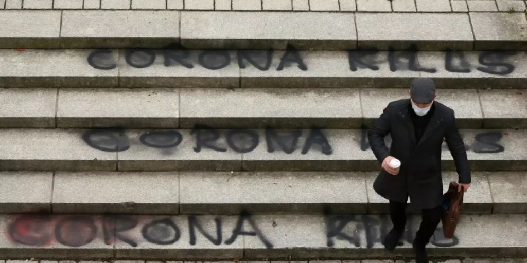 Bundesländer verschärfen Corona-Auflagen - Sachsen zieht ...