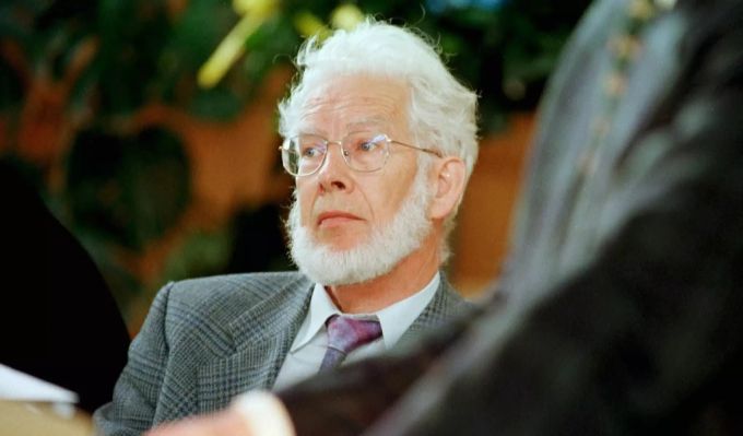 Nationalrat Otto Zwygart an der 80. ordentlichen Delegiertenversammlung der EVP Schweiz in Wettingen AG 1999. EVP Otto Zwygart