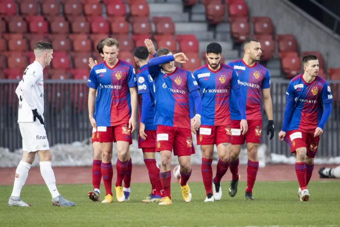 Der FC Basel verliert gegen den FCZ mit 0:2. FC Basel